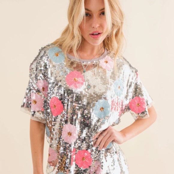 NWT!!! Silver Sequin Floral Mini Dress - Picture 5 of 15